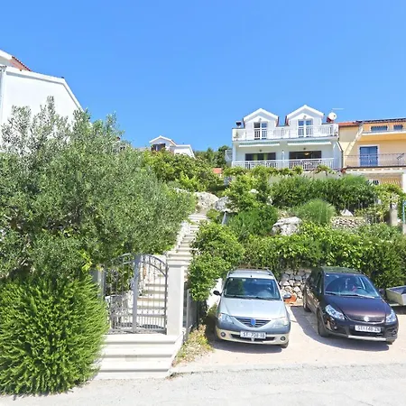 Panoramic Apartments