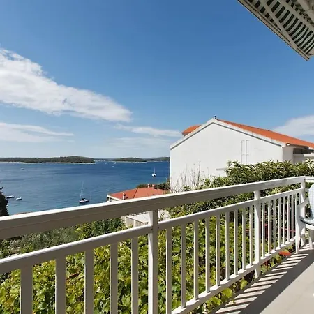 شقة Panoramic Apartments هفار