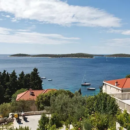 Stefani Hvar Town